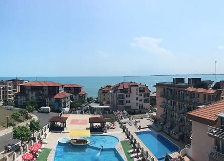 Hotel Corona Sveti Vlas Extérieur photo