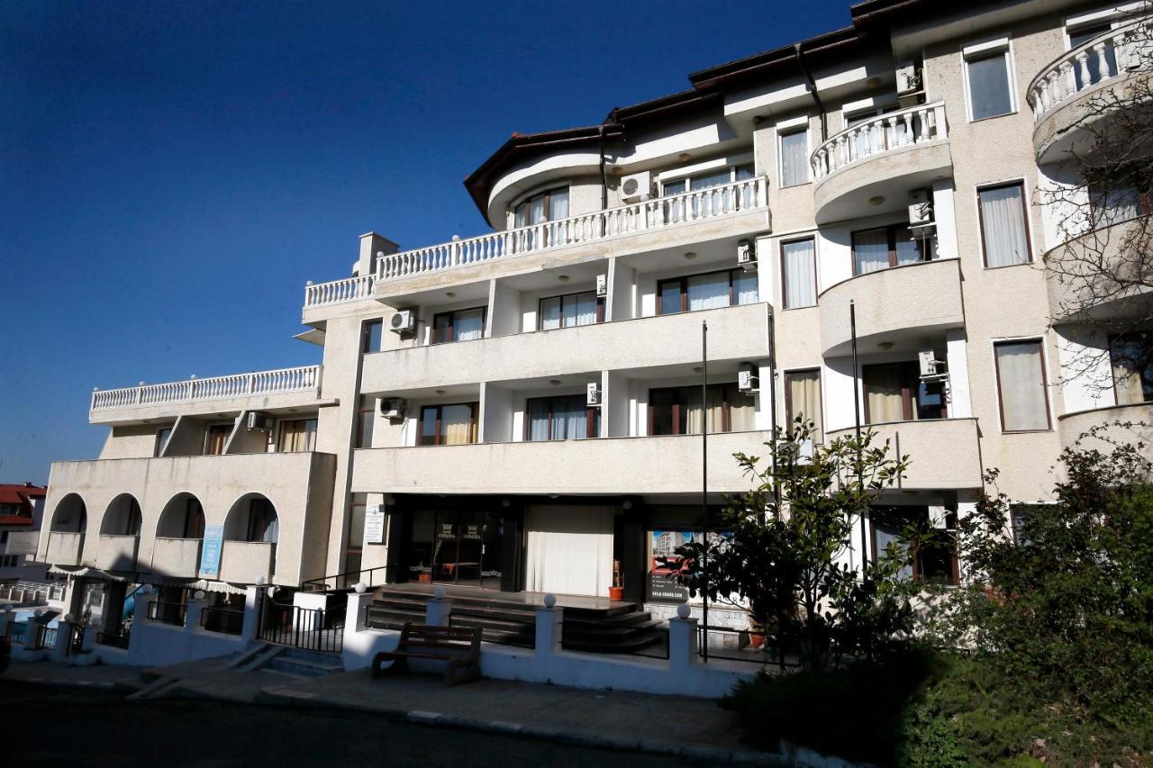 Hotel Corona Sveti Vlas Extérieur photo