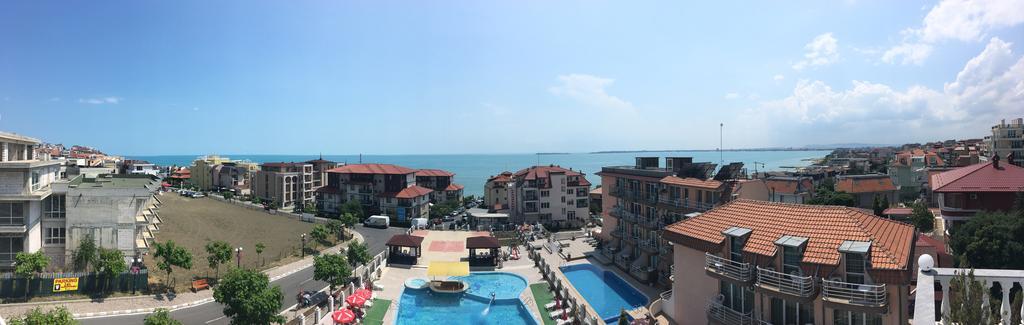 Hotel Corona Sveti Vlas Extérieur photo