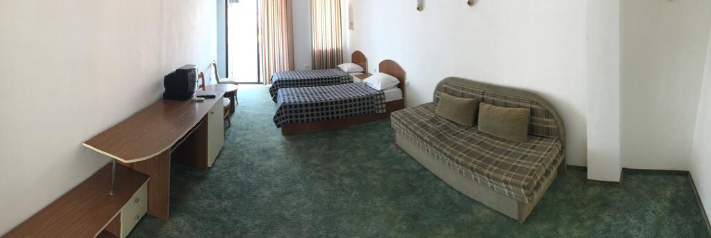 Hotel Corona Sveti Vlas Extérieur photo